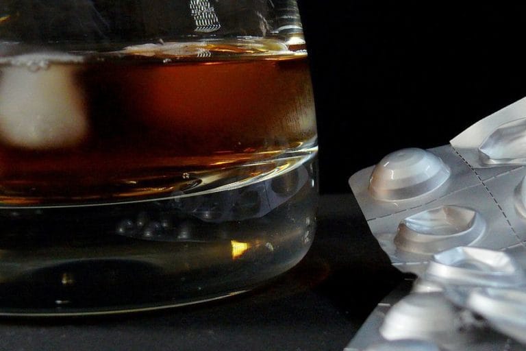 Lee más sobre el artículo CONSUMO DE SUSTANCIAS PSICOACTIVAS EN CUARENTENA