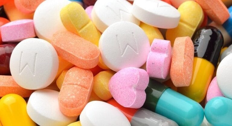 Lee más sobre el artículo ¿QUÉ ES UNA DROGA SINTÉTICA?